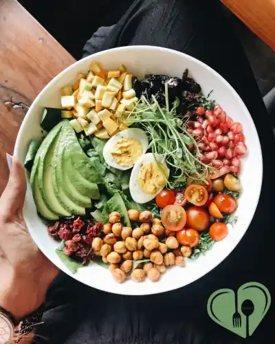 Lunch Mistakes That Spike Blood Sugar (And How to Fix Them)